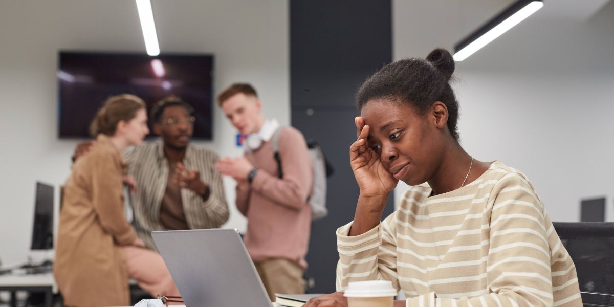 Dealing with Bullying or Harassment in the Workplace: Tips and ...